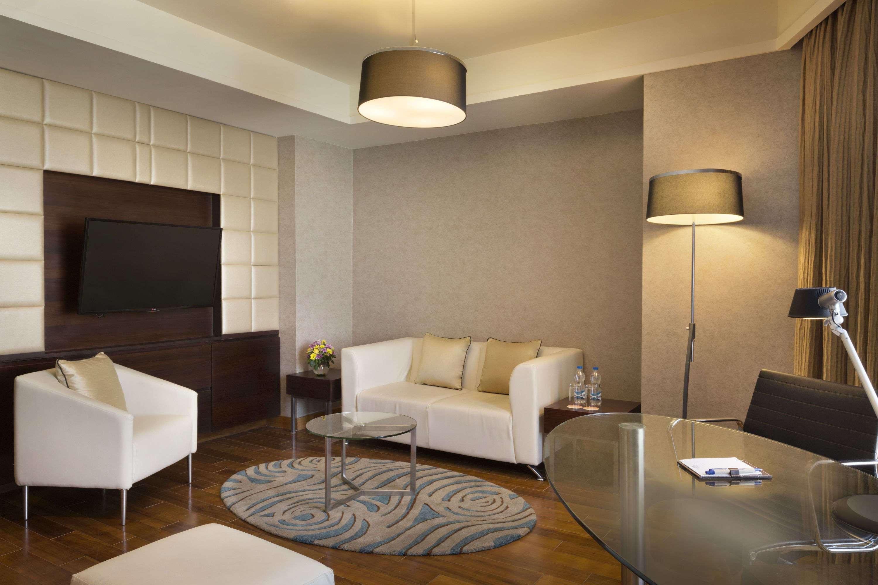 Howard Johnson By Wyndham, Hebbal, Bengaluru Екстер'єр фото