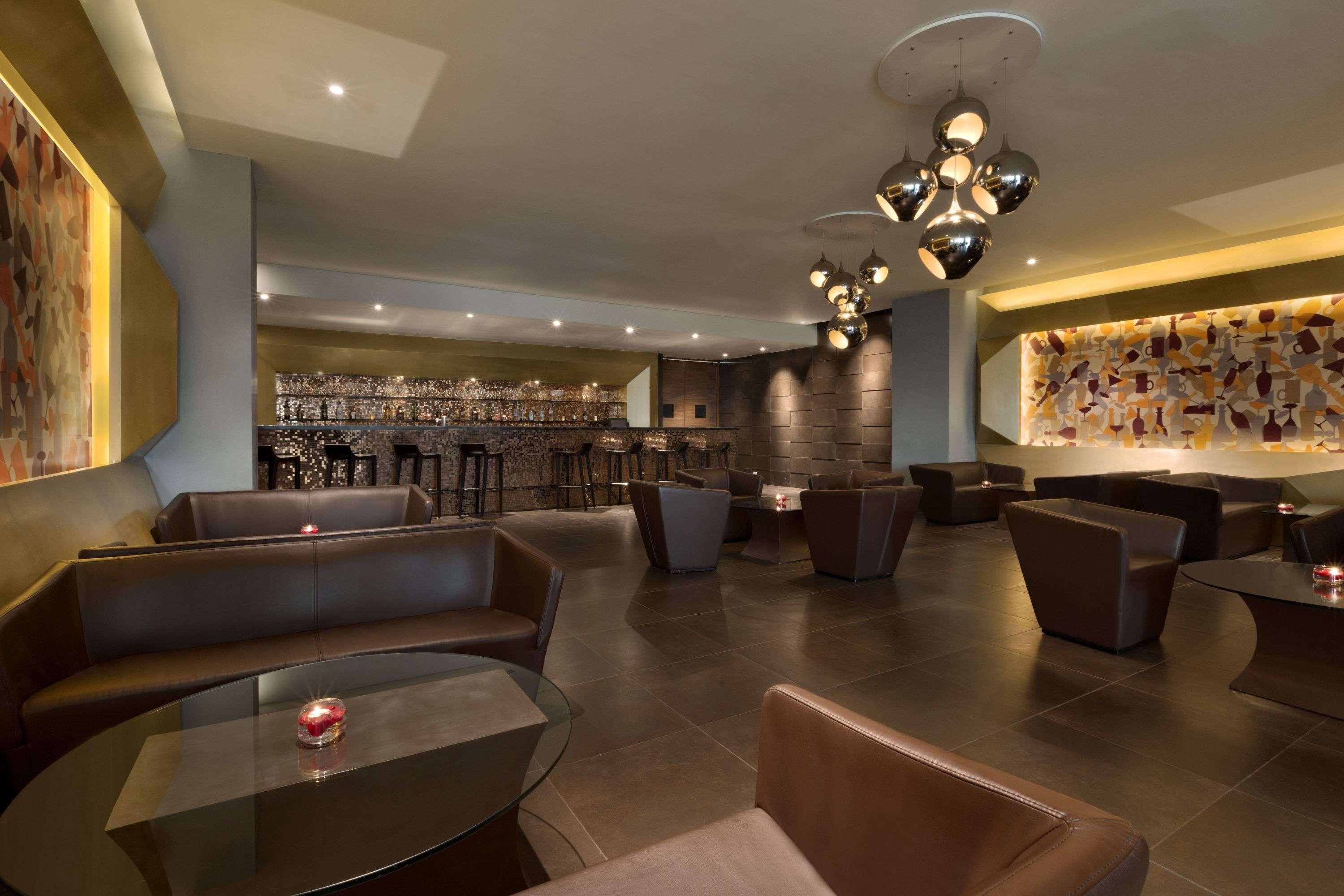Howard Johnson By Wyndham, Hebbal, Bengaluru Екстер'єр фото