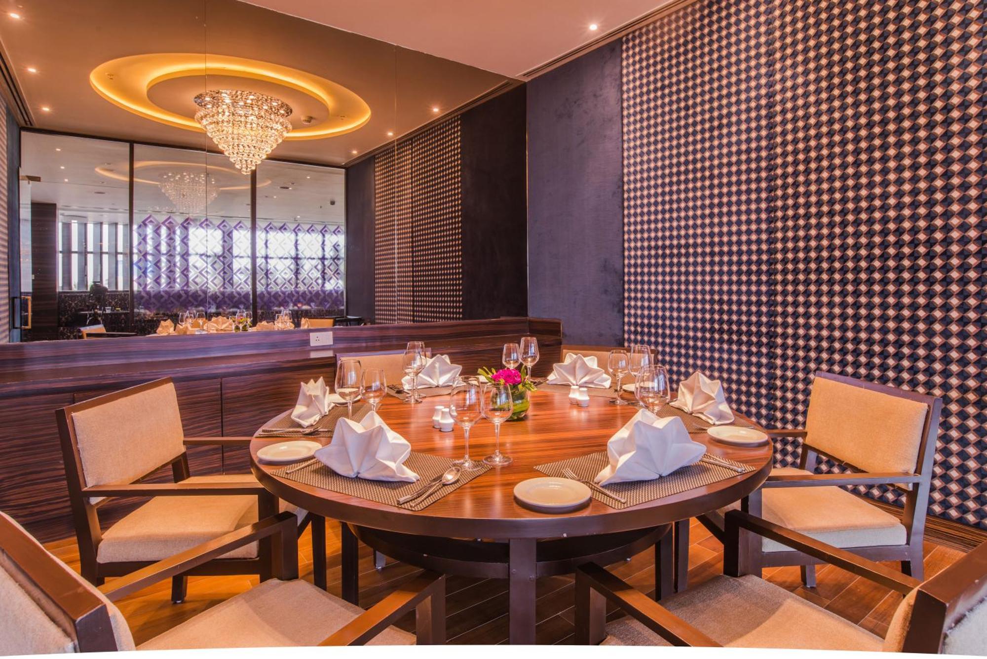 Howard Johnson By Wyndham, Hebbal, Bengaluru Екстер'єр фото