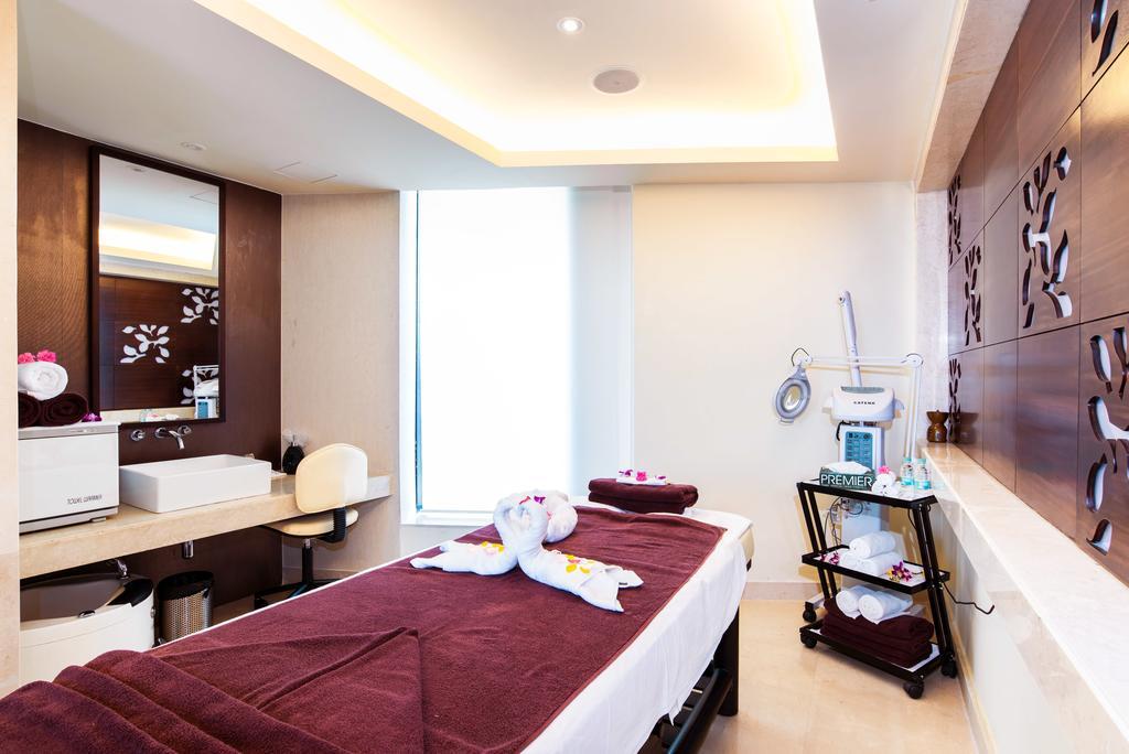 Howard Johnson By Wyndham, Hebbal, Bengaluru Екстер'єр фото