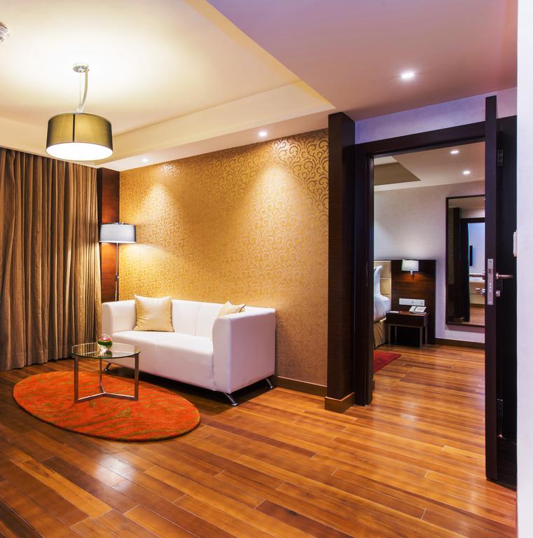 Howard Johnson By Wyndham, Hebbal, Bengaluru Екстер'єр фото