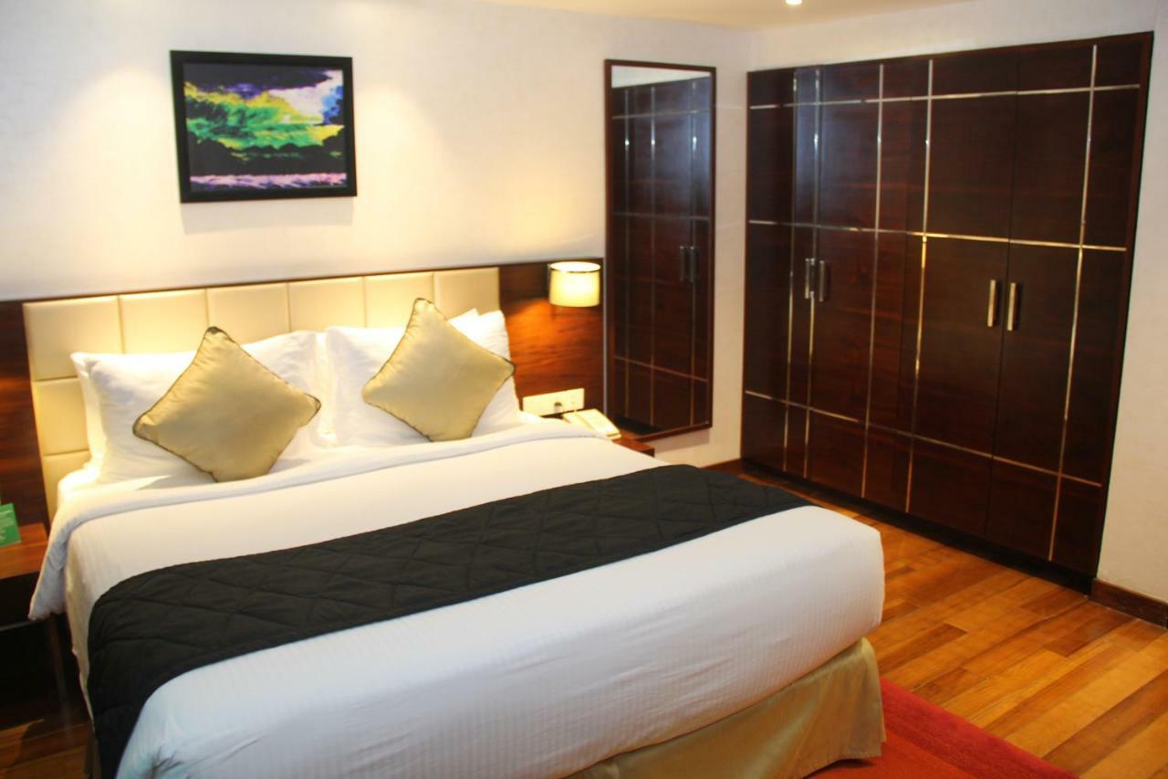Howard Johnson By Wyndham, Hebbal, Bengaluru Екстер'єр фото