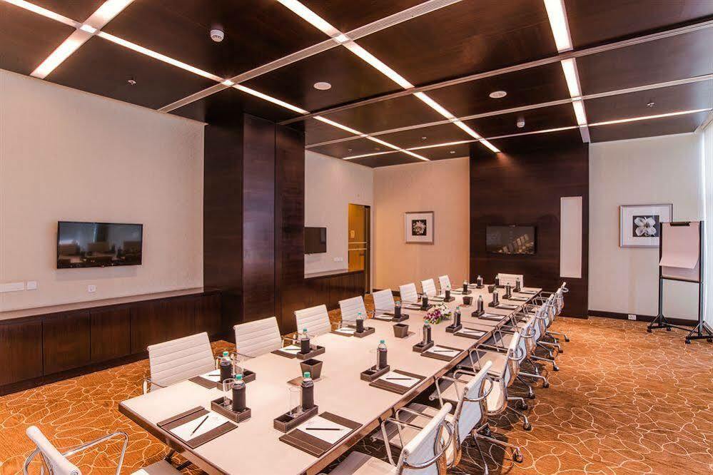 Howard Johnson By Wyndham, Hebbal, Bengaluru Екстер'єр фото